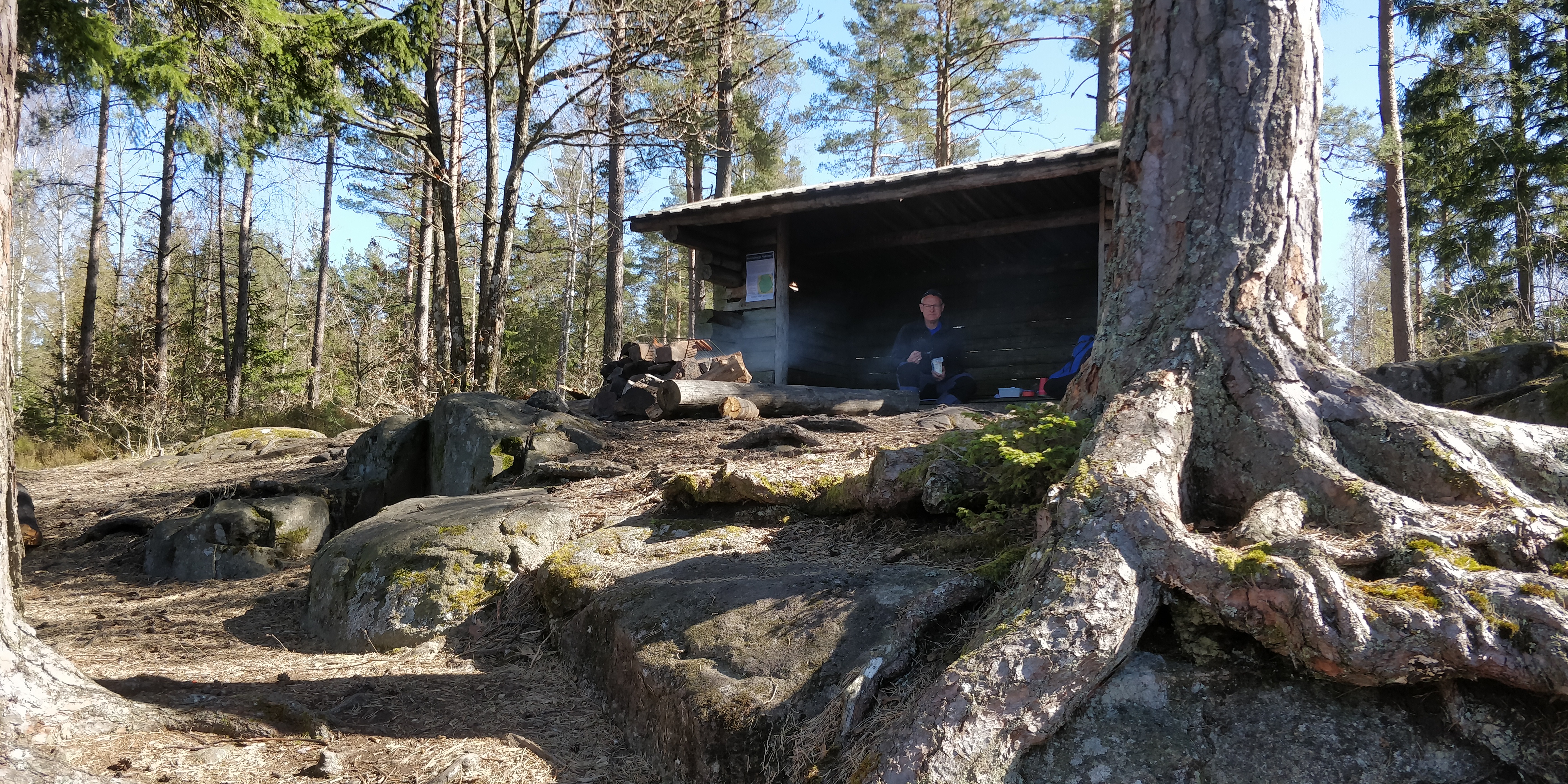 Vindskydd vid Kvarnsjön, Hunneberg