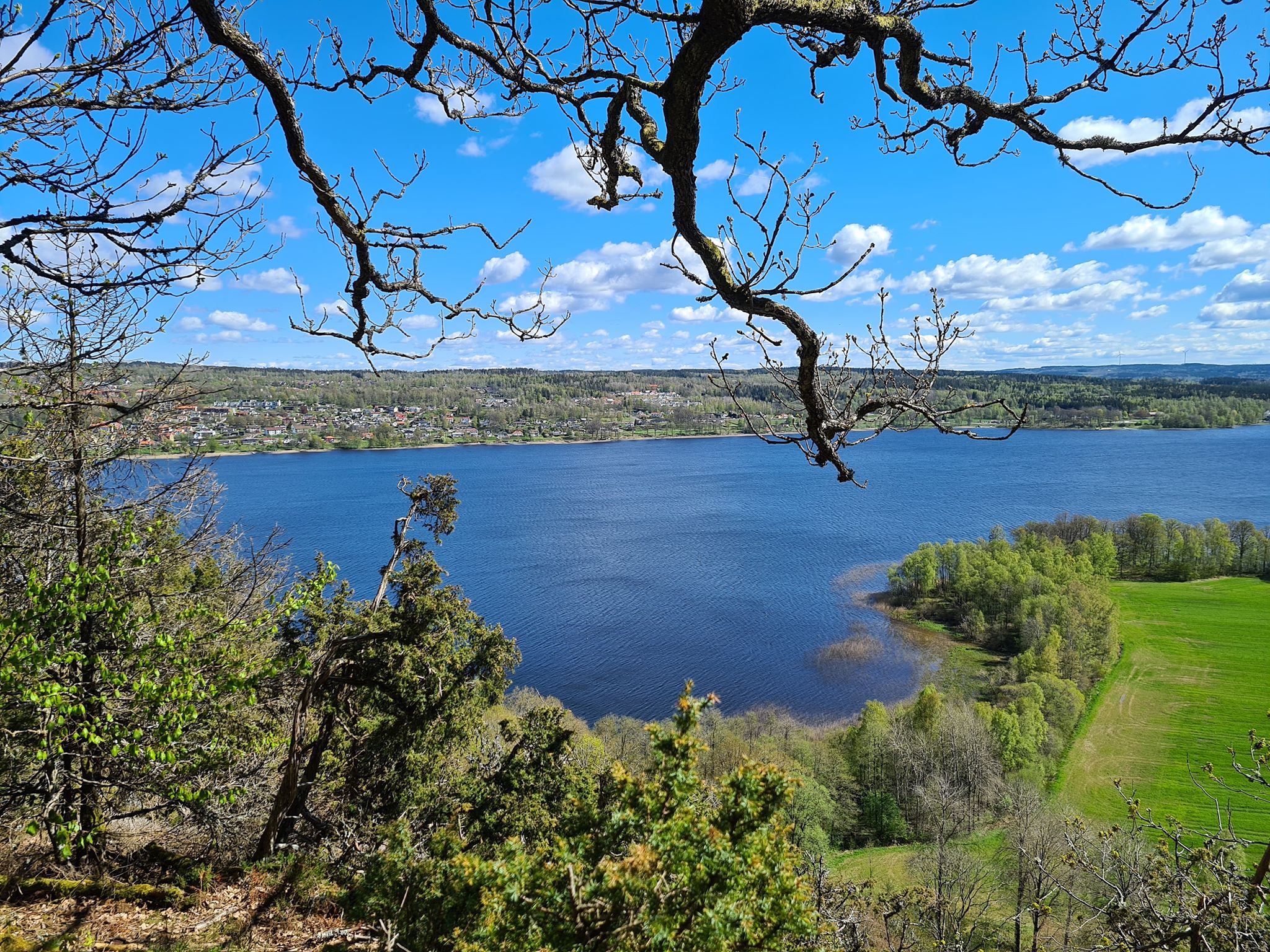 Kråkebo är en vacker utsiktsplats och naturreservat i Ulricehamn. 