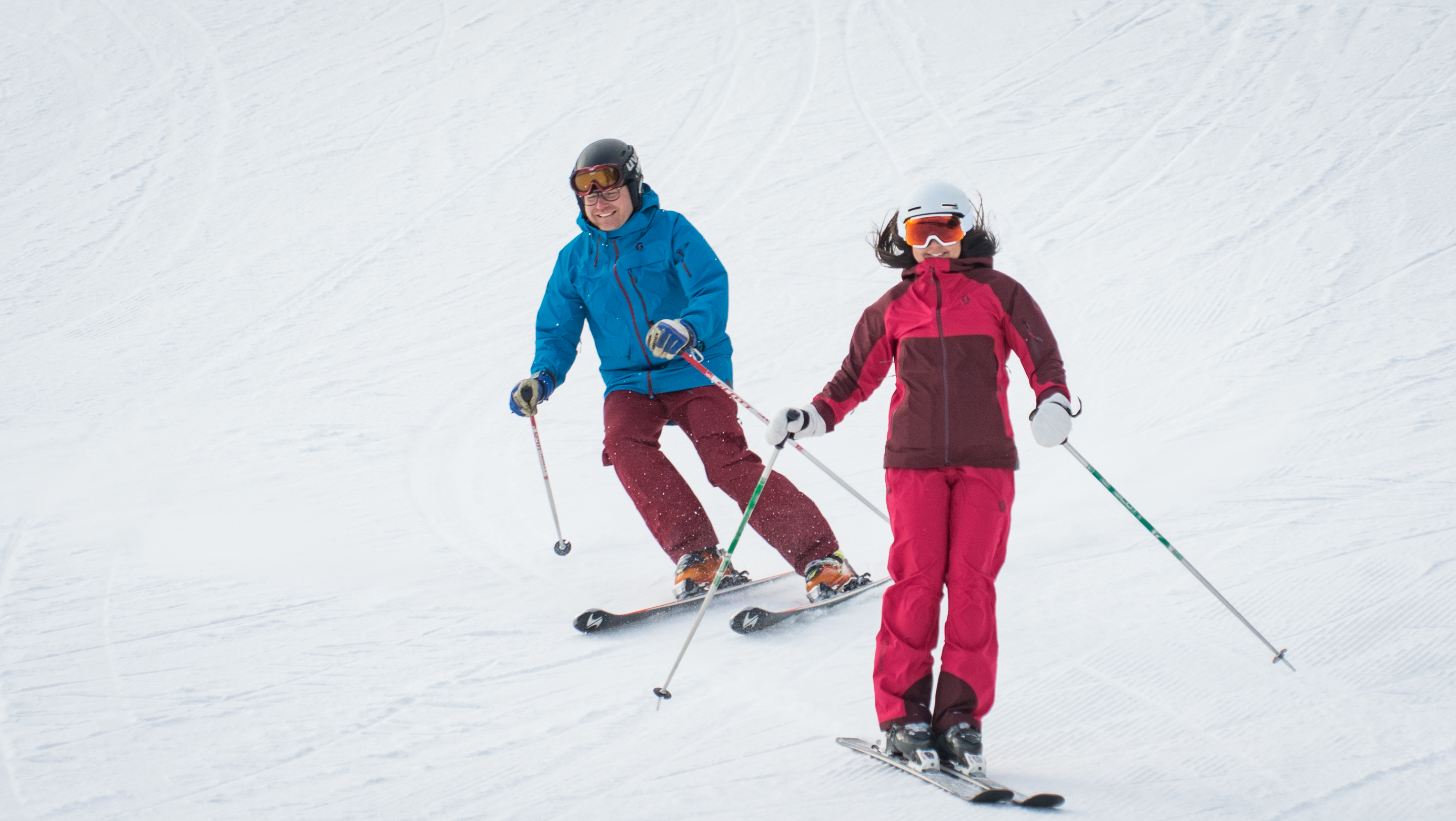 People on skies at Ulricehamn Ski Center
