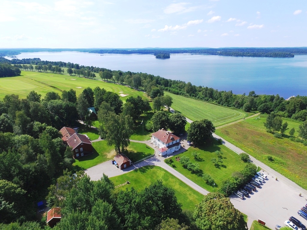 Åsundsholm Golf & Country Club vid yttre Åsunden