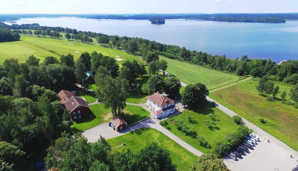 Åsundsholm Golf & Country Club vid yttre Åsunden