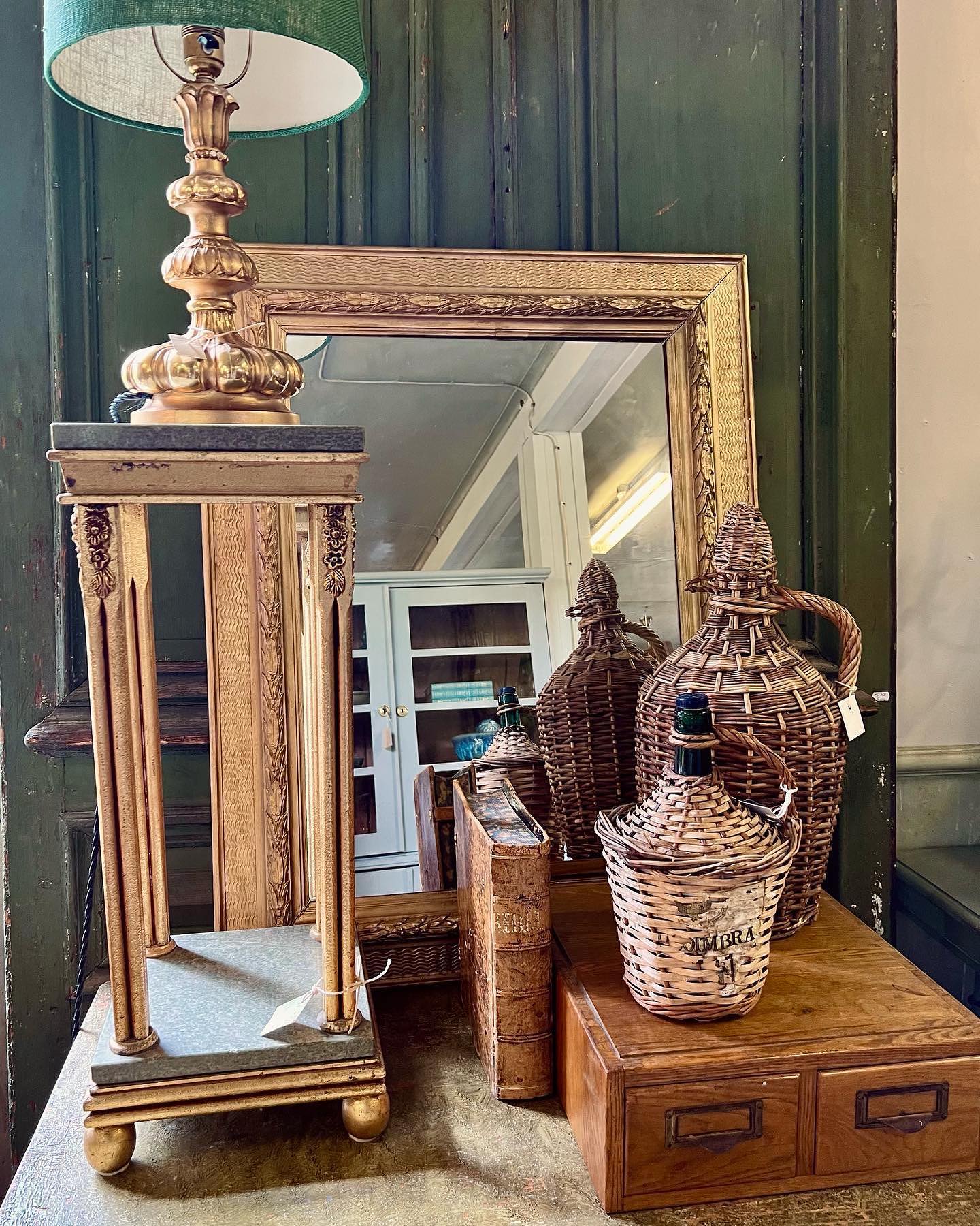 Vintage inredning på Butik Andra Handen