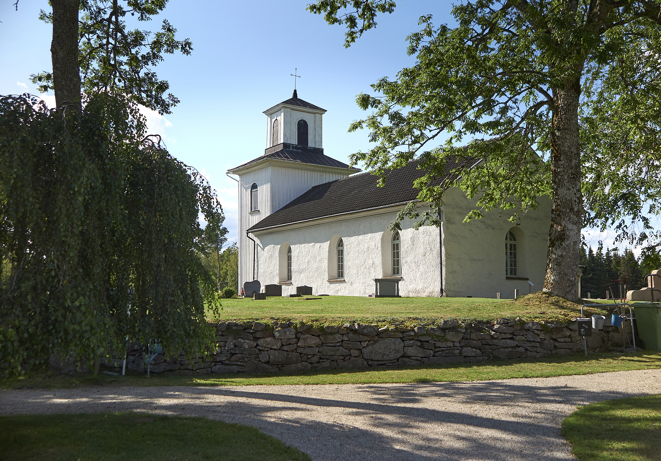 Finnekumla kyrka