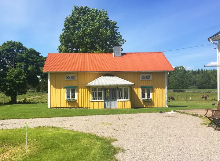 Hällstad Kronogård