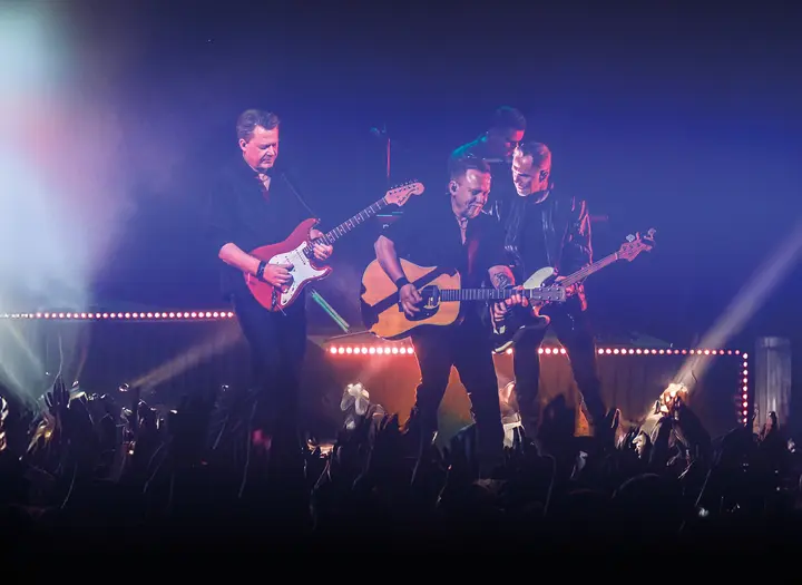 A Tribute to Dire Straits