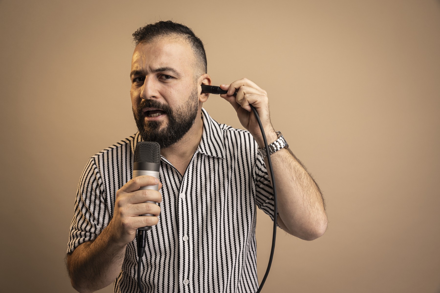 Pressbild på komikern Diyari Mahmoud