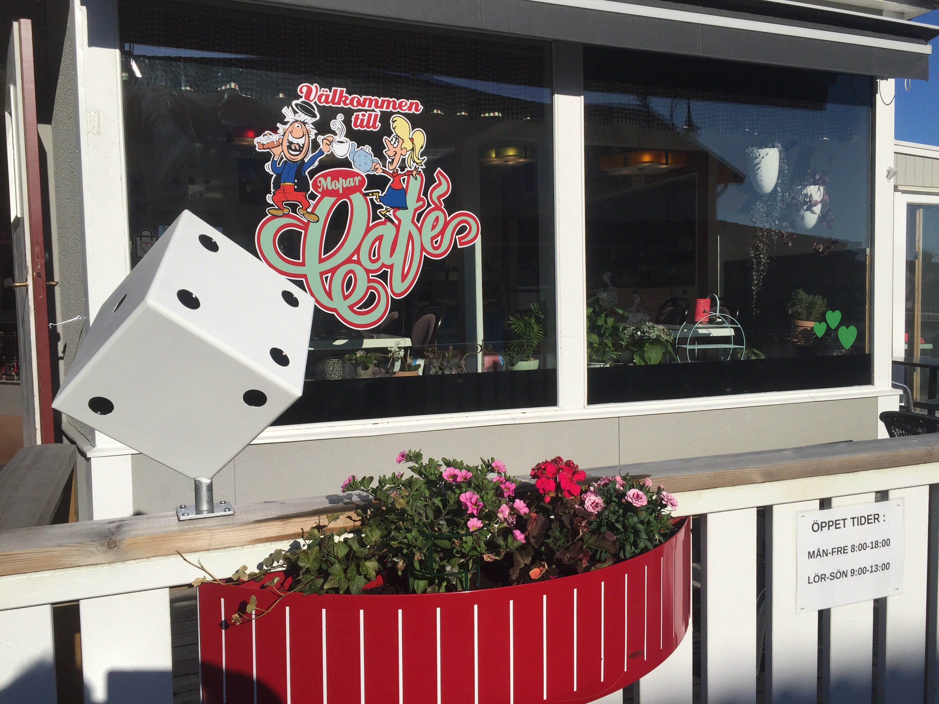 Mopar Café