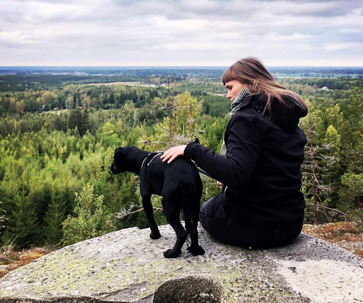 Vandra på Kroppefjäll och bo på Kroppefjäll B&B. 